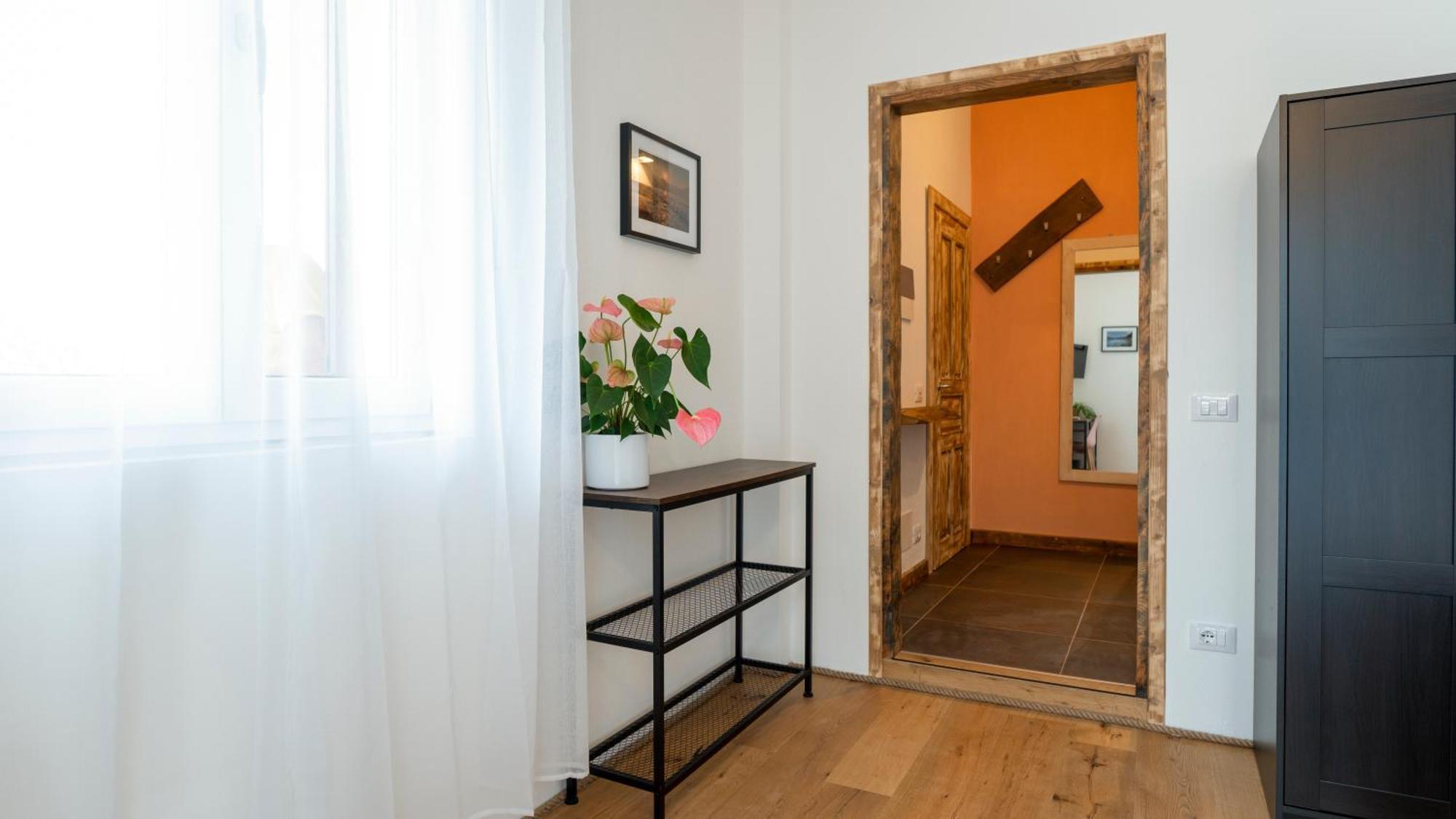 Salice Divino Hotel Lezzeno Ruang foto